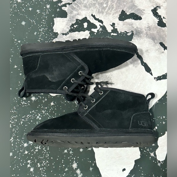 Men’s Ugg Neumel Boots - Picture 1 of 15